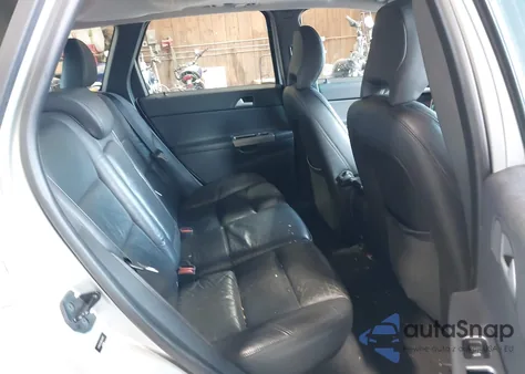 2008 Volvo V50 T5 z USA, uszkodzony, nr VIN YV1MJ672882400813